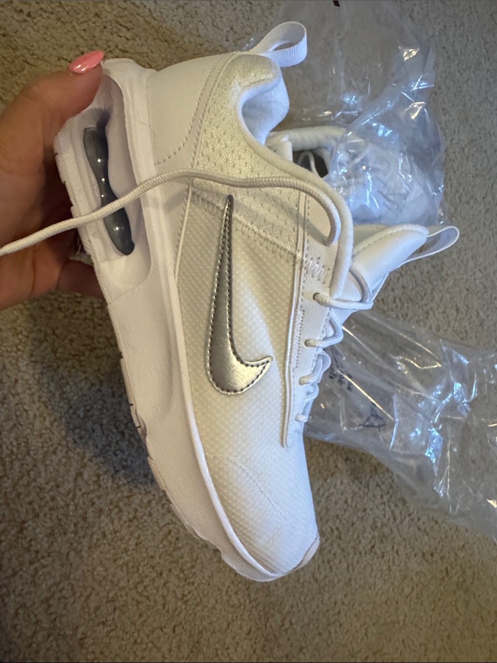 (W) Nike Air Max Interlock Lite White Metallic Silver DV5695-100